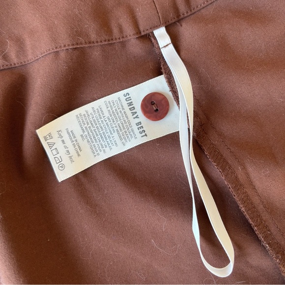 NWT Aritzia Sunday Best Jameson Pleated Wrap Mini Skirt in Tiramisu Brown - Picture 4 of 4